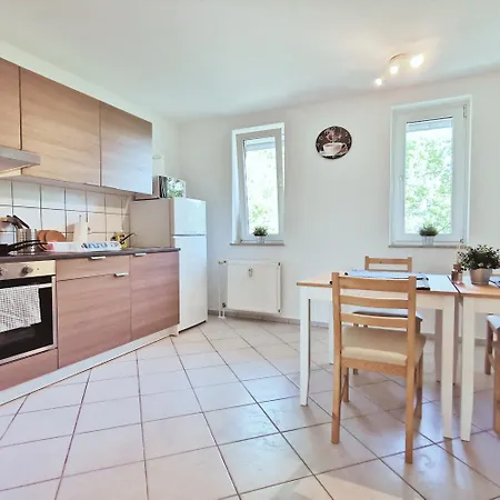 Moderne Mit Balkon In Lägenhet *